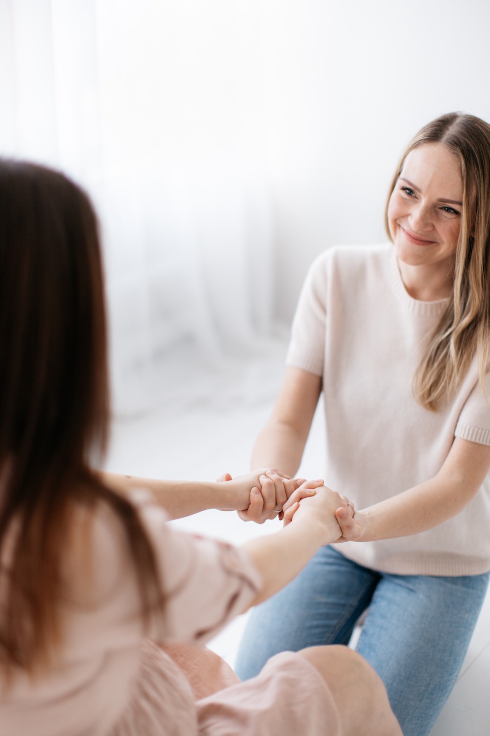 Jenna Hellsten - kätilö, doula, synnystysvalmentaja Helsinki Espoo Vantaa